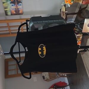 Batman Crop Top.    SIZE 2X  🖤 ⭐️✨️PRE LOVED  ⭐️✨️